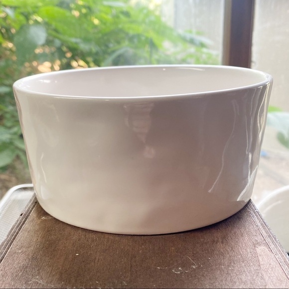 Rae Dunn “Feast” Bowl.. Dish 6”  Human/Dog/Cat/Pet - Picture 2 of 5